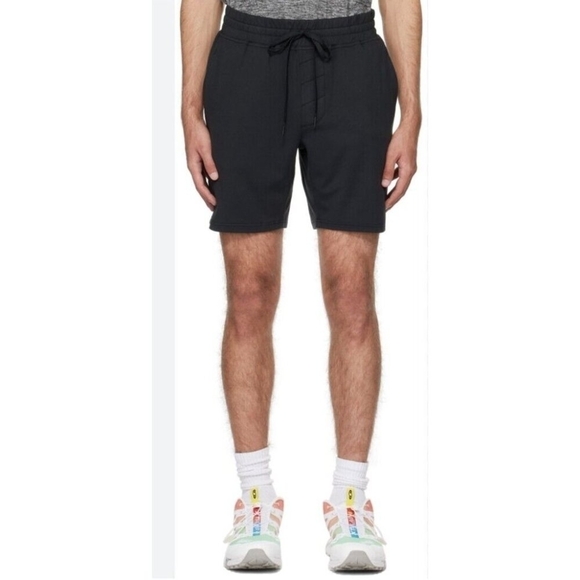 Outdoor Voices Men's Performance Workout Gym Shorts Size L - Picture 1 of 11